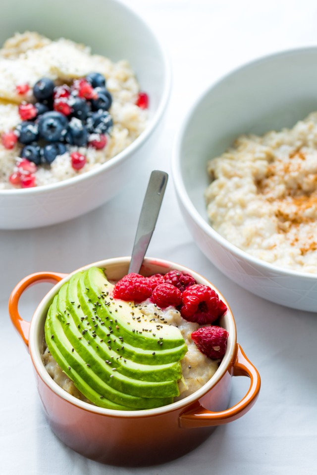 Learn how to make PERFECT oatmeal with this simple tutorial video. Top with a variety of toppings for a quick, easy and healthy breakfast!