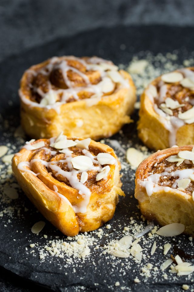 Vegan Sweet Potato Cinnamon Rolls. Soft, fluffy and sweet, these cinnamon rolls are perfect for a more indulgent breakfast!